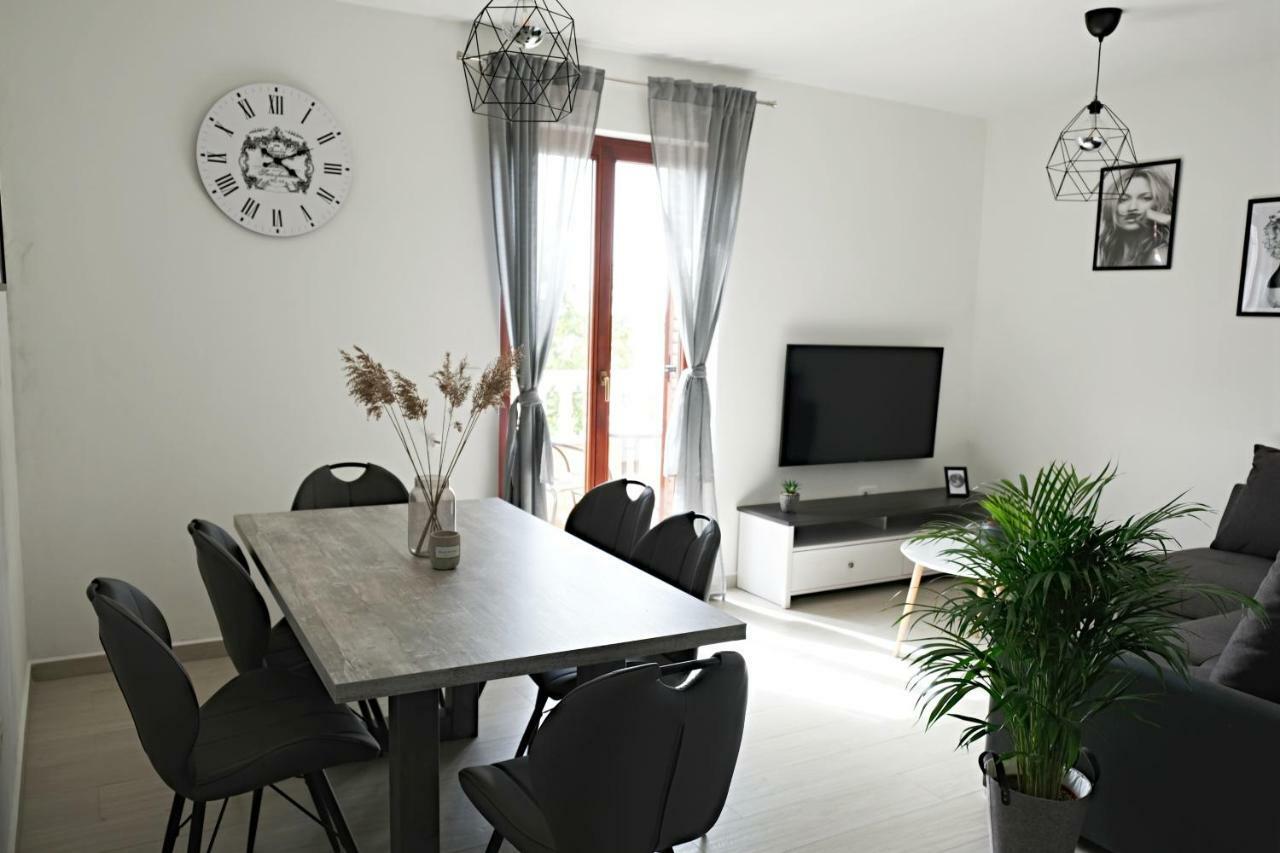 Apartment Luna Umag Exterior photo
